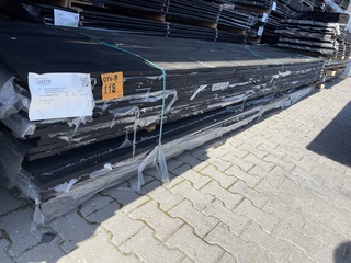 Ca. 88x Grenen planken zwart gecoat, 22x200mm, lengte 480cm